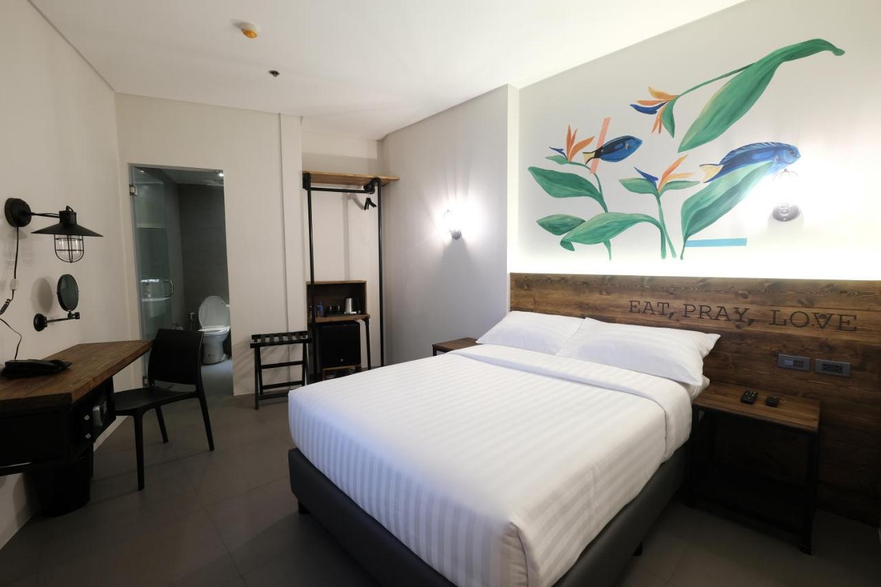 U Hotels Makati Makati City Quarto foto